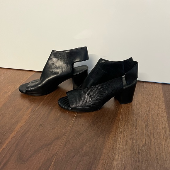 Vince open toe open back booties US 8/ EUR 38 - Picture 1 of 6